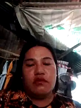 Snapshot of Andrea0414 chatting on May 25, 4:01 am Andrea0414 online show from May 25, 4:01 am