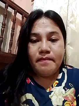 Snapshot of Andrea0414 chatting on November 9, 11:25 am Andrea0414 online show from November 9, 11:25 am