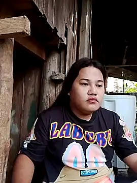 Snapshot of Andrea0414 chatting on February 19, 12:35 am Andrea0414 online show from February 19, 12:35 am