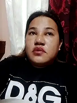 Snapshot of Andrea0414 chatting on March 22, 10:26 pm Andrea0414 online show from March 22, 10:26 pm