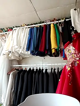 Snapshot of Andrea0414 chatting on September 23, 5:03 am Andrea0414 online show from September 23, 5:03 am