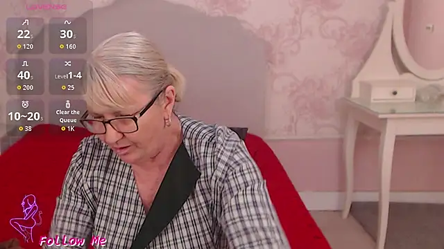 LadyAlana online show from May 30, 9:42 pm