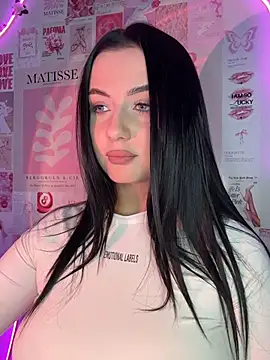 PinkyKitten online show from August 2, 6:05 pm
