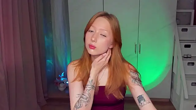 IvySinclair  online show from August 6, 11:38 am