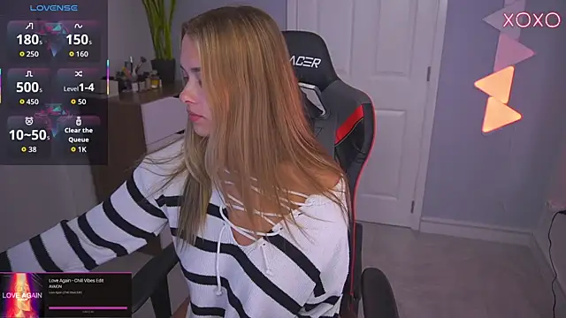 DanikaDillan online show from January 10, 12:50 am