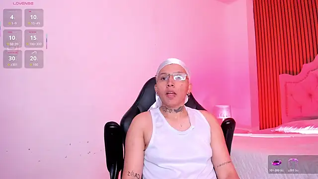 SamBlaze  online show from August 2, 12:36 pm