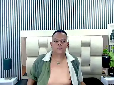 Papi 95 online show from August 1, 12:58 pm