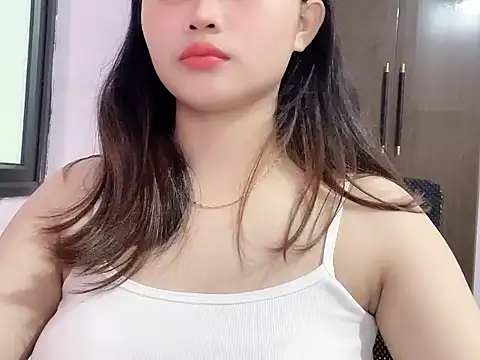 ThuPhuong858 online show from August 4, 10:42 am