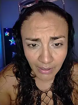 Scarlett  Ray   online show from August 5, 3:17 pm