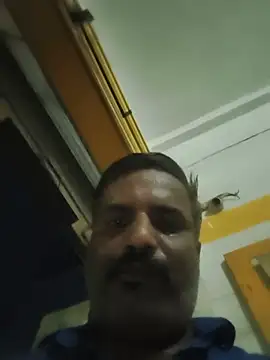 Snapshot of guljar0007 chatting on August 3, 2:12 pm guljar0007 online show from August 3, 2:12 pm