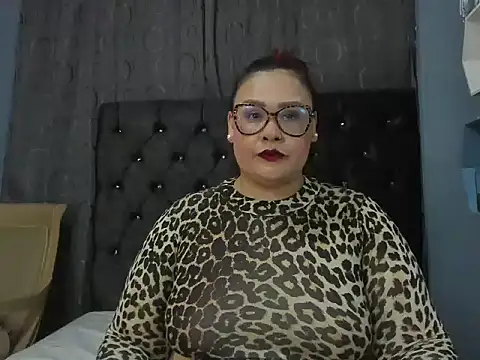 SamanthaRouse1 online show from August 6, 2:12 pm