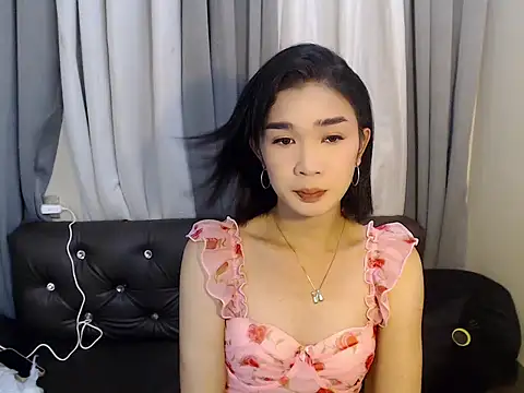 expensive nadia online show from August 4, 3:55 am