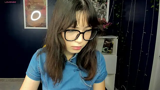 AlishaTempt online show from August 7, 12:11 pm