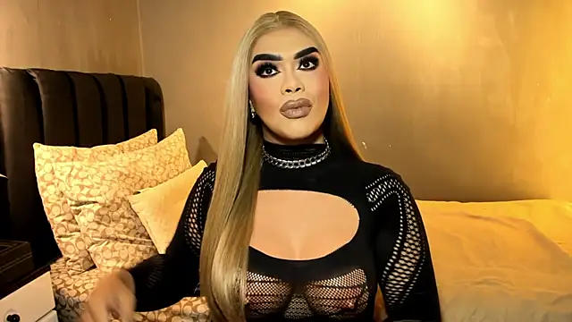 ChanelChancexxxx online show from August 7, 6:47 pm