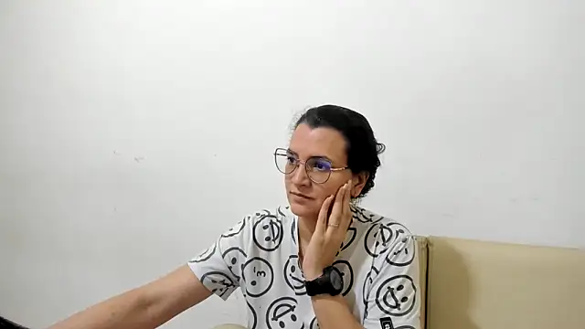 MARILYN GARCIA online show from February 24, 9:26 pm