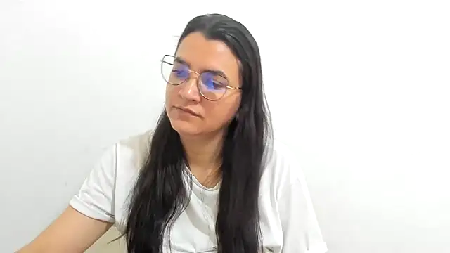Snapshot of MARILYN_GARCIA chatting on September 29, 1:39 pm MARILYN GARCIA online show from September 29, 1:39 pm