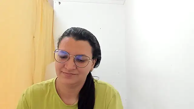 MARILYN GARCIA online show from October 23, 2:16 pm