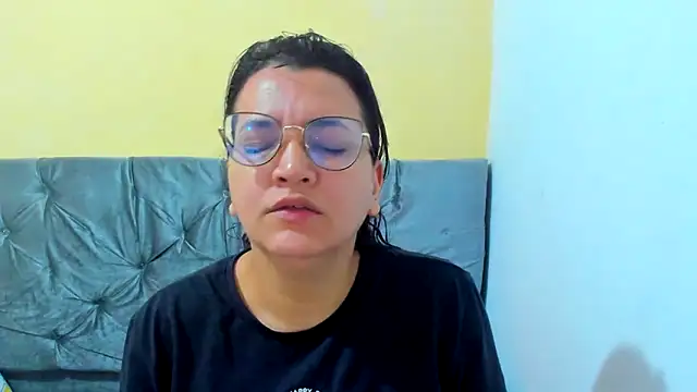 Snapshot of MARILYN_GARCIA chatting on January 31, 2:39 pm MARILYN GARCIA online show from January 31, 2:39 pm