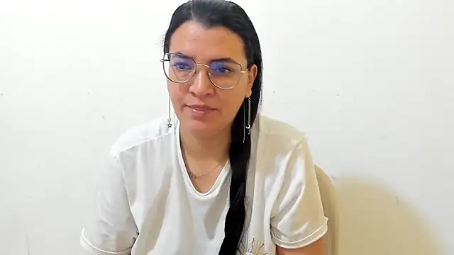 MARILYN GARCIA online show from November 30, 2:29 pm