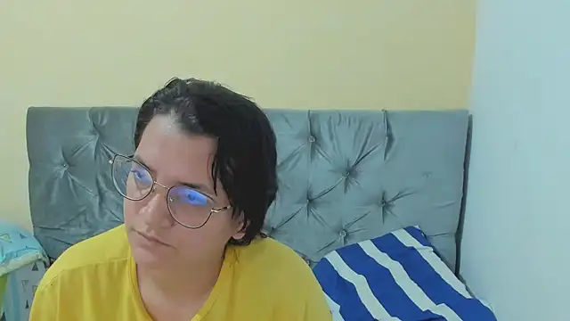 Snapshot of MARILYN_GARCIA chatting on January 29, 10:43 pm MARILYN GARCIA online show from January 29, 10:43 pm