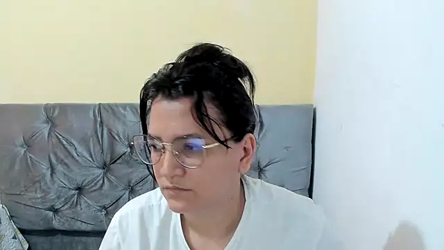Snapshot of MARILYN_GARCIA chatting on January 30, 4:45 pm MARILYN GARCIA online show from January 30, 4:45 pm