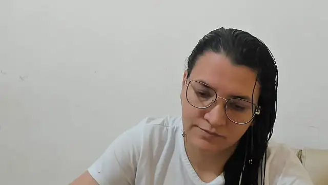 MARILYN GARCIA online show from January 11, 4:14 pm