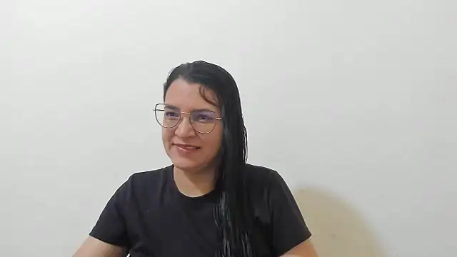 MARILYN GARCIA online show from November 26, 2:06 pm