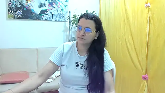 MARILYN GARCIA online show from July 4, 10:03 pm