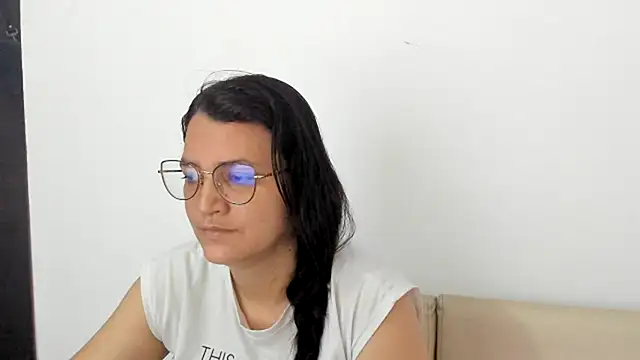 Snapshot of MARILYN_GARCIA chatting on February 22, 3:58 pm MARILYN GARCIA online show from February 22, 3:58 pm