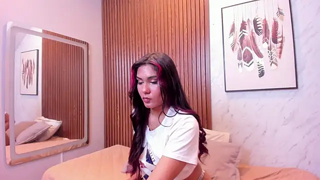Snapshot of Alis_Latifa chatting on August 5, 6:57 pm Alis Latifa online show from August 5, 6:57 pm
