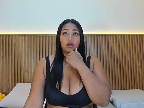 Snapshot of CherryDoll_Aura chatting on August 5, 2:33 pm CherryDoll Aura online show from August 5, 2:33 pm
