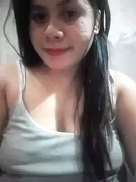 Snapshot of Big_butt9 chatting on August 5, 6:40 am Big butt9 online show from August 5, 6:40 am