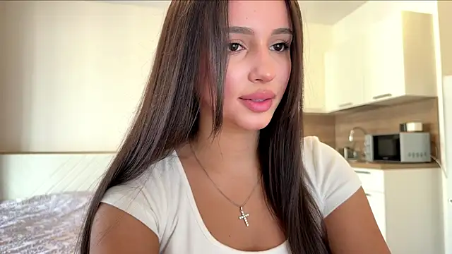 lilmiabae online show from August 9, 4:02 pm