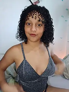 NatashaBorghese online show from August 7, 6:25 pm