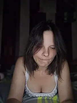 KittyKetss online show from August 6, 7:20 pm
