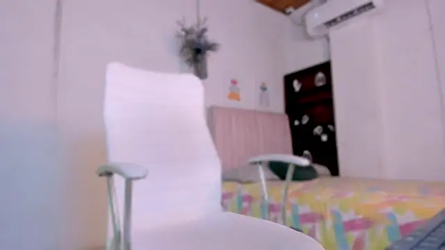 madyson 20 online show from August 6, 9:54 pm