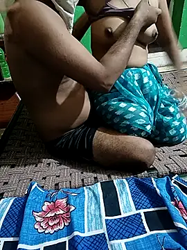 Uffff hotness online show from August 8, 4:47 pm