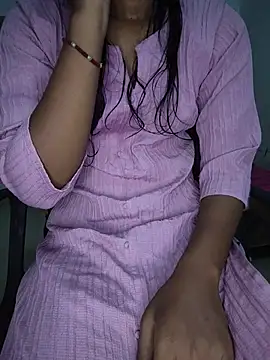 RASHMI Lave online show from August 9, 2:08 am