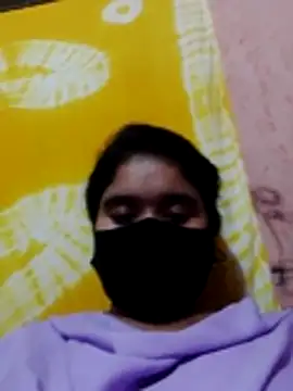 nadia ahmed online show from August 7, 8:37 pm