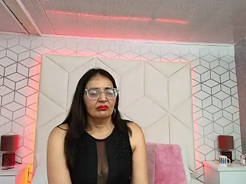 VickyBellmont online show from August 8, 7:21 pm