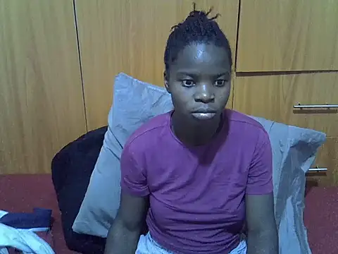 Sweetbaiby01 online show from August 8, 3:41 pm