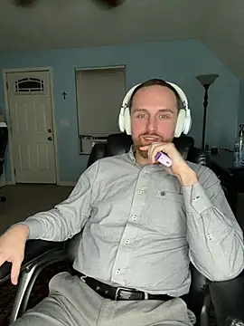 Drewsplayroom online show from August 10, 1:34 am