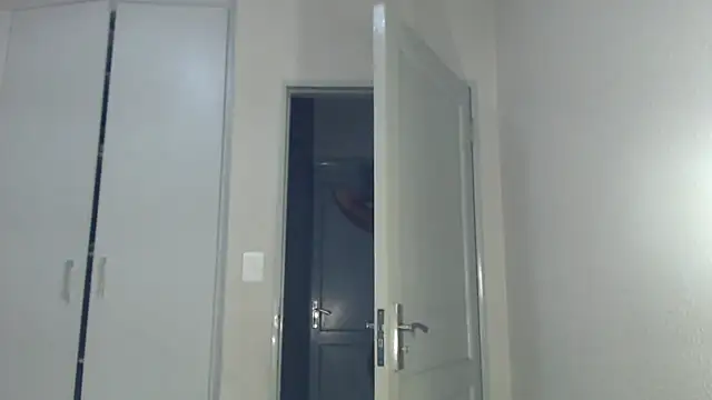 leanna23 online show from November 28, 2:34 am