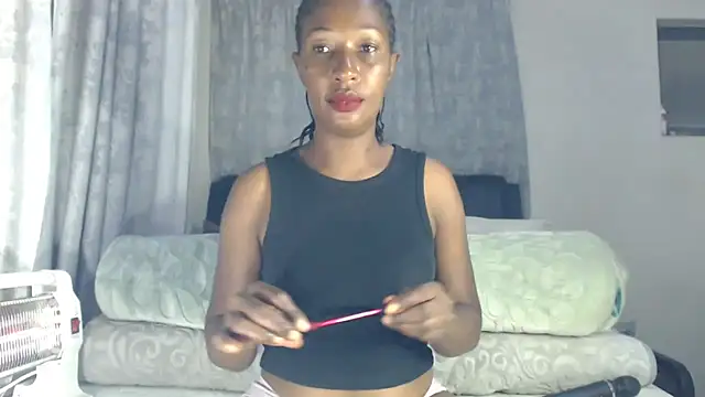 leanna23 online show from April 19, 3:18 am