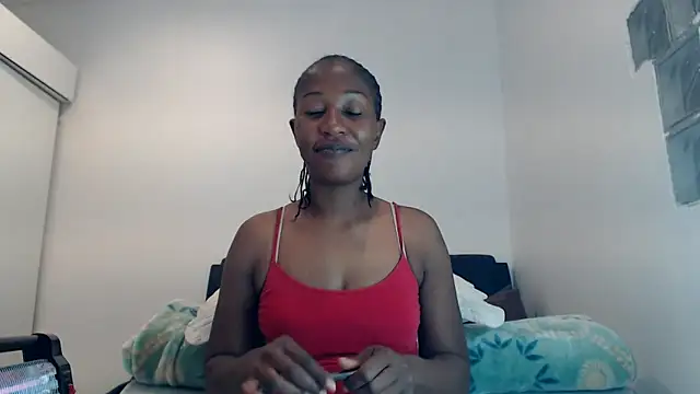 Snapshot of leanna23 chatting on June 18, 2:21 am leanna23 online show from June 18, 2:21 am