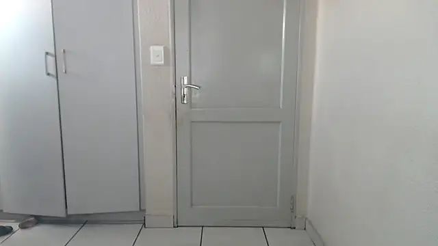 leanna23 online show from April 9, 8:42 am