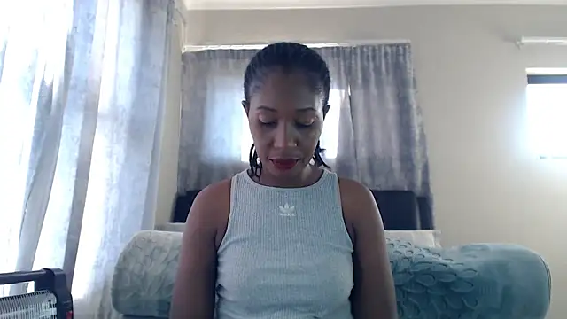 leanna23 online show from May 31, 6:19 am