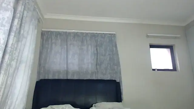 leanna23 online show from November 7, 3:33 am