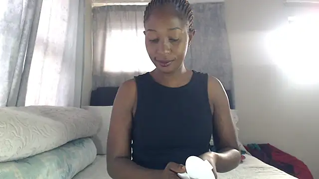 leanna23 online show from February 15, 5:30 am