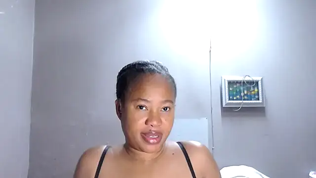 BigAreola26 online show from June 1, 4:56 am